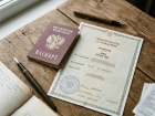 Мать двоих детей из Каховки четыре года не может получить документы и оформить помощь