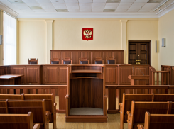 Омичку осудят за хищение 814 тысяч рублей у переселенцев из Херсона