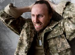 В Херсоне военкомы ворвались в квартиру горожанки и похитили её брата