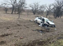 В Чаплынском округе автомобиль вылетел в кювет, пострадала женщина