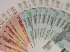 Больше 200 тысяч рублей украли мошенники у жителей Херсонской области