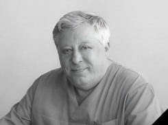 Каховка потеряла спасшего сотни жизней хирурга 