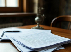 «Херсоноблэнерго» задолжало сотруднику круглую сумму