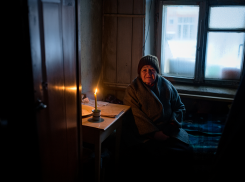 В Скадовске и соседних селах с 23 декабря нет воды и света, власти молчат