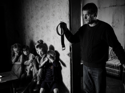 В Херсонской области отец-монстр получил срок за издевательства над детьми