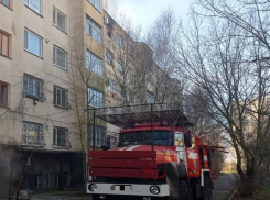 МЧС показало кадры пожара в Новой Каховке, в котором пострадал 81-летний пенсионер