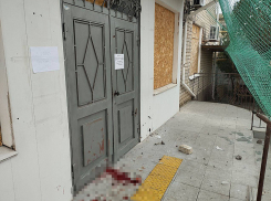 Миномётный обстрел Каховки убил водителя и ранил женщину, видео 