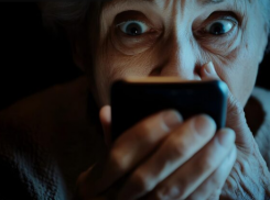 На Херсонщине пенсионерка поверила лжесотруднику Роскомнадзора и осталась без денег