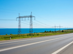 Власти рассмотрят возможность введения ЧС, дополнительных выплат и отмены платы за свет в Херсонской области