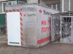 В Херсоне укрытие оказалось закрыто во время обстрела