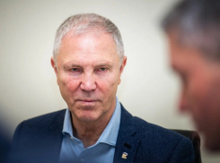 Сальдо опроверг слухи о вспышке ВИЧ-инфекции в Херсонской области