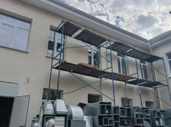 Стало известно, когда завершат капремонт поликлиники в Геническе