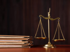 Херсонка проведёт три года в колонии за призывы задонатить на экипировку ВСУ