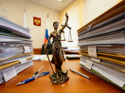 Супруги из Херсонской области получили сроки за госизмену и хранение взрывчатки