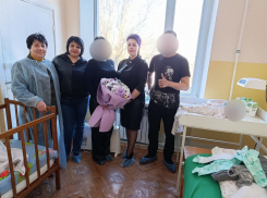 В Геническе отказной младенец обрёл новую семью прямо в роддоме