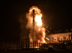 Сотни «Кинжалов» и «Гераней» пролетели над Херсонщиной: новый массированный удар по Украине