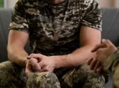 В Херсоне ВСУшники избили свидетеля и ограбили торговца на глазах у прохожих