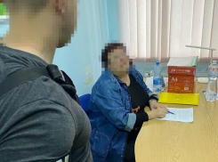 СБУ преследует сотрудницу Херсонского водоканала за распространение российских газет