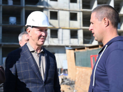 Власти показали, как выглядит строящийся жилой комплекс на берегу моря в Скадовске