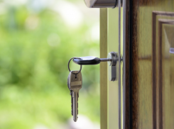 Право на продажу жилья, купленного по госсертификатам, хотят ограничить в Херсонской области