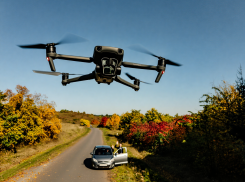 «Поблагодарил и перекрестился»: боец ВС РФ остановил дрон, увидев в машине гражданских