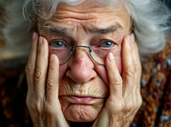 Геническая пенсионерка отдала лжеброкерам 380 тысяч рублей