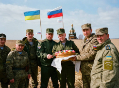 Новости СВО: нарушение пасхального перемирия, фейки ВСУ об армии России в Херсоне, уничтожение танка и четырёх станций РЭБ