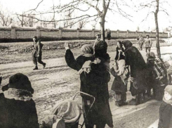 Херсон отмечает 82-ю годовщину освобождения от нацистской оккупации