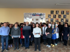 Коллектив школы в Херсонской области пожаловался Владимиру Путину на незаконное увольнение директора