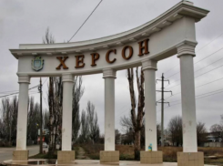 Новости Херсона: безразличие Филипчука, 400 живых ёлок и задержка зарплаты