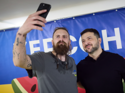 «Черный лебедь»: украинцы заговорили о сдаче Херсона после визита Зеленского