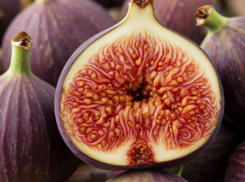 Липовый покупатель инжира и лже-банкир обнесли двух херсонок