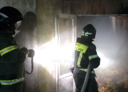 Двое херсонцев получили ожоги при пожаре в Каховском округе