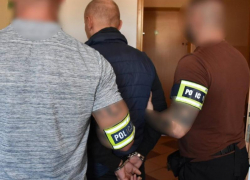 Разыскиваемого Интерполом за изнасилование ребёнка и двойное убийство херсонца задержали в Польше 