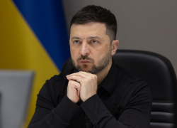 Axios: Зеленский согласился обсуждать российско-американский мирный план