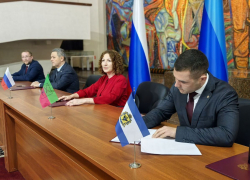 Херсонщина заключила договор о сотрудничестве с министрами культуры ЛНР, ДНР и Запорожья