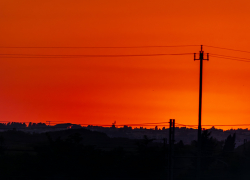 Крики о помощи из Чулаковки, Абрикосовки и Бехтер тонут в «отключениях света»