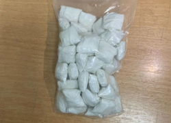 В Херсоне женщина каждый месяц продавала наркотики на сотни тысяч гривен