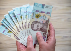 Власти Херсона присвоили деньги на укрытия