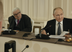 Путин: Россия могла сохранить за Украиной Херсонскую область