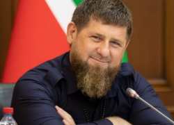 Новости СВО: чеченцы идут на Херсон, новая тактика защиты от дронов и 500 гробов для ВСУ