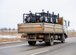 Предпринимателя под Херсоном избили на блокпосту и отобрали партию генераторов