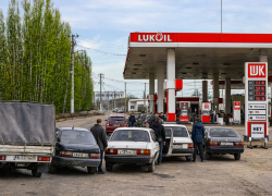 Топливный дефицит на Херсонщине может затянуться ещё на месяц