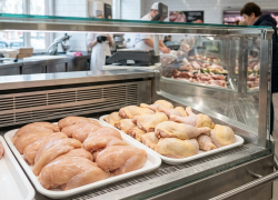 Цены на продукты в Херсонской области могут вырасти из-за проблем с топливом