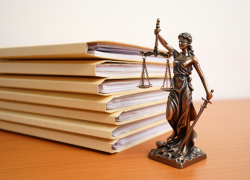 Суд приговорил херсонца к 8 годам колонии за убийство и сокрытие тела в подвале