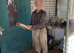 Житель Херсонской области зарубил собутыльника тяпкой