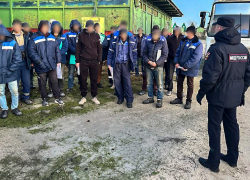 24 туркменских мигранта с фиктивной пропиской пойманы в Геническе
