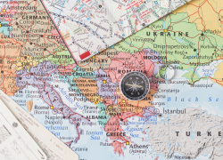 Поздняков: госслужащие получили карты с Одессой, Херсоном, Запорожьем в составе России