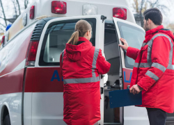 ВСУ продолжают обстреливать машины МЧС и скорой помощи в Херсонской области