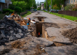 Власти Геническа закрыли глаза на мусорный беспредел подрядчиков после прокладки водопровода